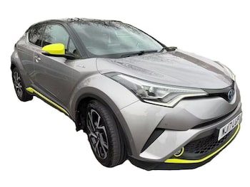 Used Toyota C-HR 2017 for sale - 77628891: Photo