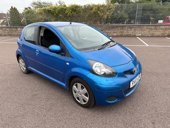 Used Toyota AYGO 2010 for sale - 75988094: Photo