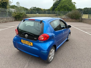 Used Toyota AYGO 2010 for sale - 75988094: Photo