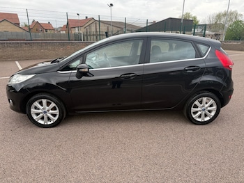 Used Ford Fiesta 2009 for sale - 78290130: Photo