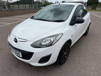 Used Mazda Mazda2 2014 for sale - 78290124: Photo