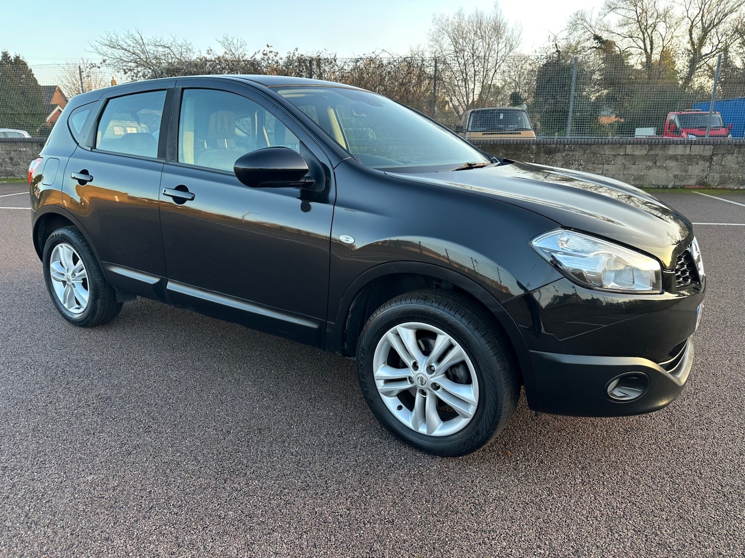 Used Nissan Qashqai 2011 for sale - 76739192: Photo 13