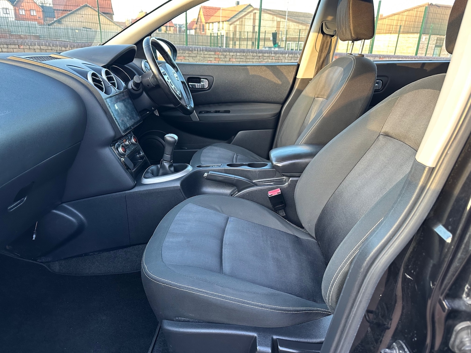 Used Nissan Qashqai 2011 for sale - 76739192: Photo 18