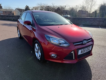 2011 (11) - 1.6 Zetec 5dr