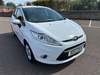 2012 (12) - 1.25 Zetec 5dr [82]