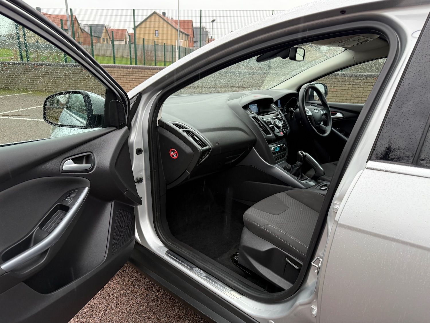 Used Ford Focus 2011 for sale - 76963596: Photo 15