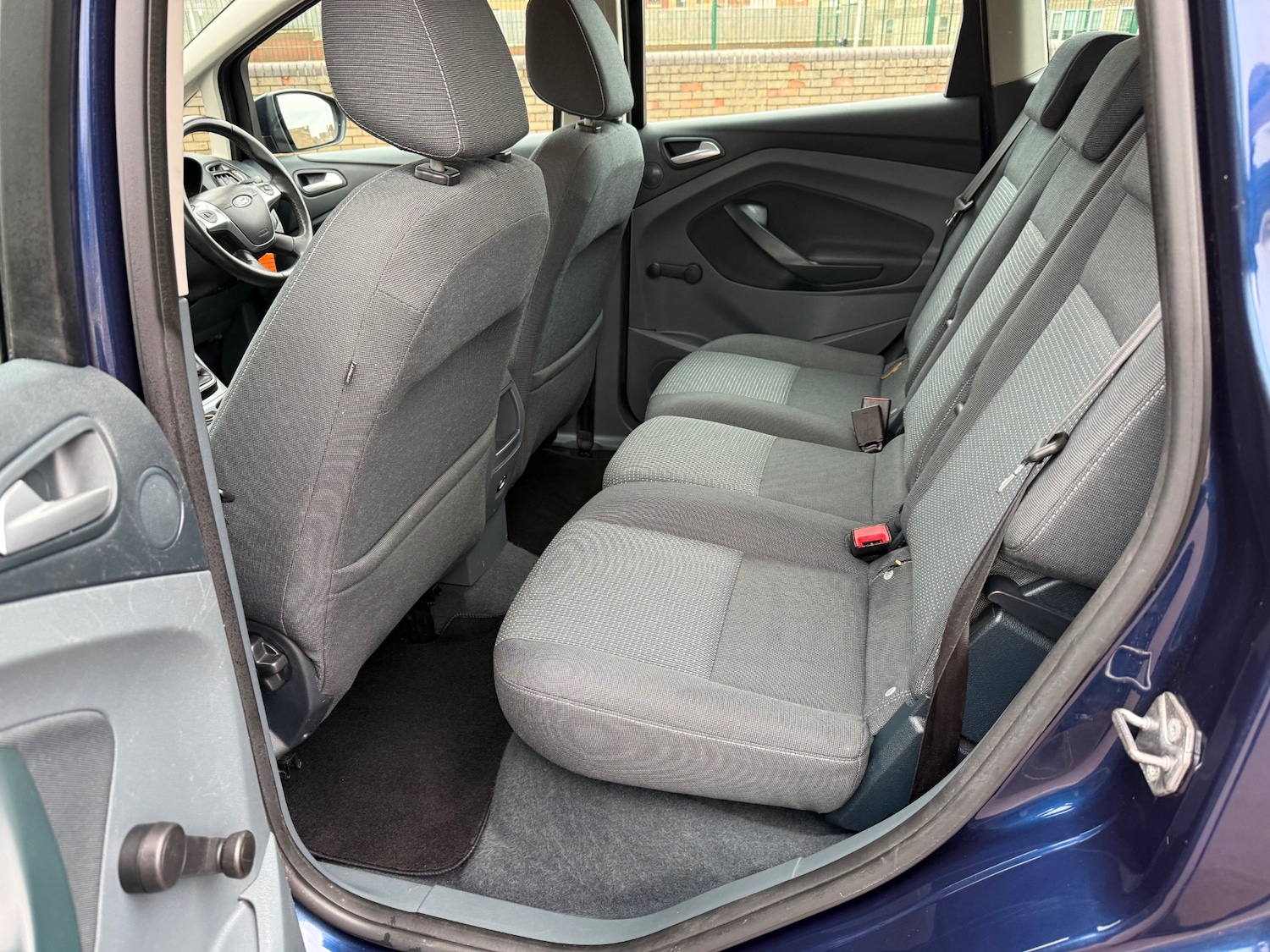 Used Ford C-Max 2012 for sale - 77605068: Photo 26