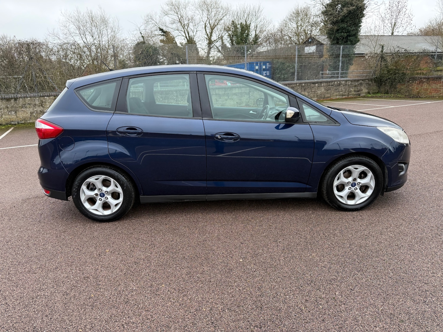 Used Ford C-Max 2012 for sale - 77605068: Photo 3