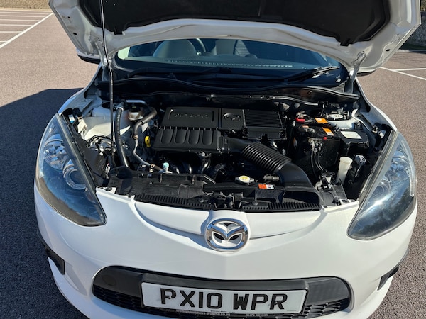 Used Mazda Mazda2 2010 for sale - 76211958: Photo 15