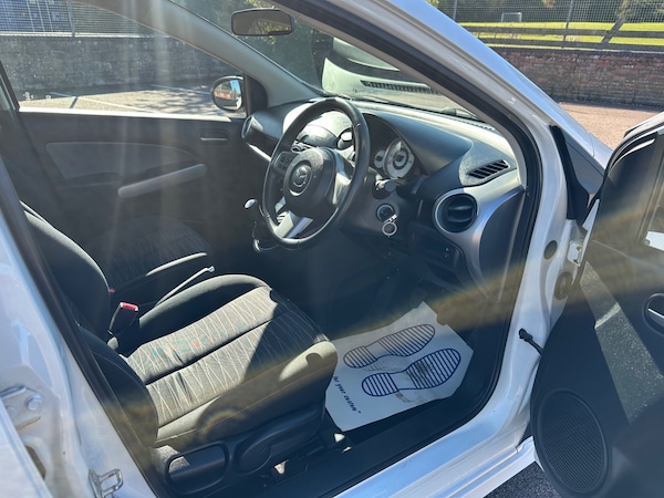 Used Mazda Mazda2 2010 for sale - 76211958: Photo 17