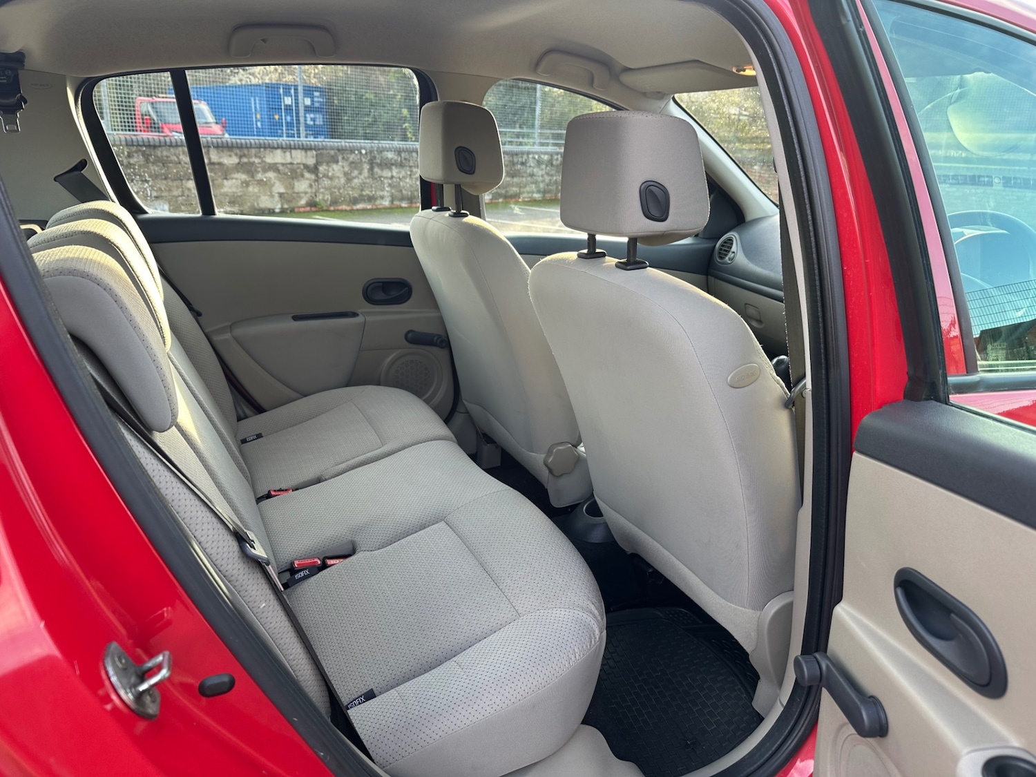 Used Renault Clio 2006 for sale - 76739329: Photo 16