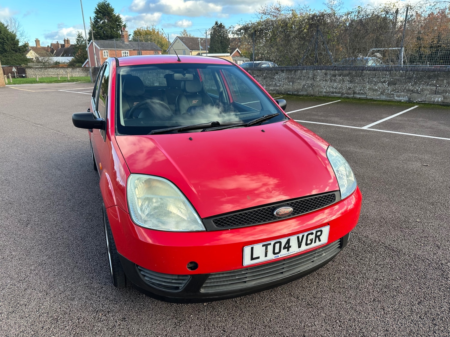 Used Ford Fiesta 2004 for sale - 76449856: Photo 2
