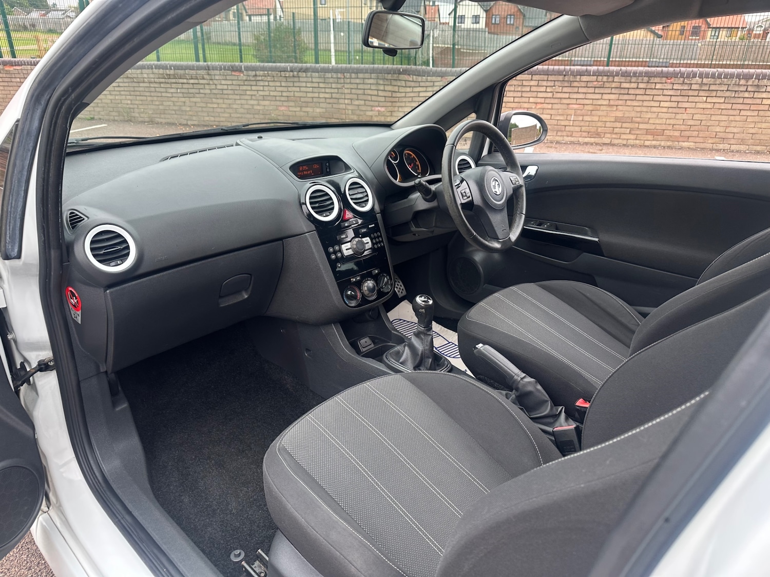 Used Vauxhall Corsa 2013 for sale - 76212121: Photo 13