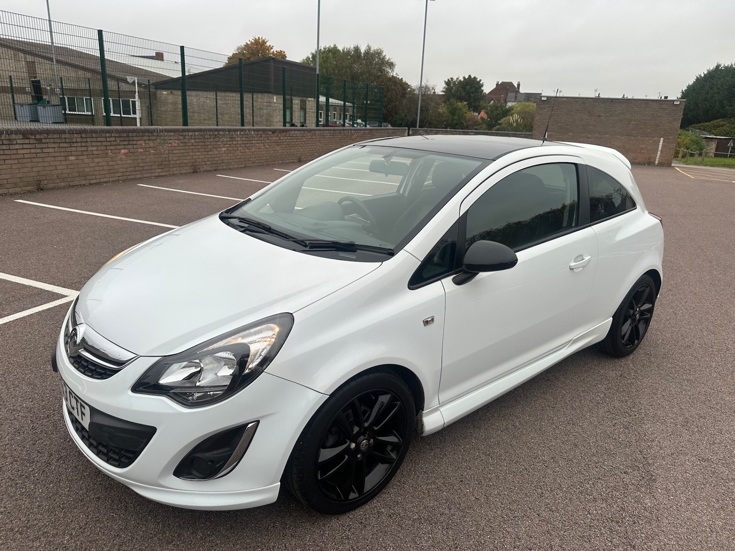 Used Vauxhall Corsa 2013 for sale - 76212121: Photo 17
