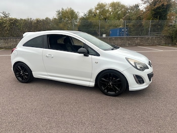 Vauxhall - Corsa