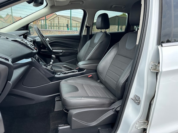 Used Ford Kuga 2014 for sale - 75561852: Photo 24