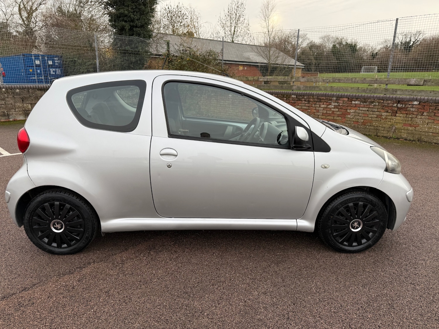 Used Toyota AYGO 2006 for sale - 77000883: Photo 14