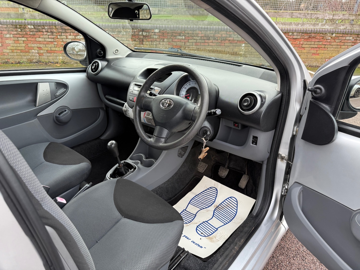 Used Toyota AYGO 2006 for sale - 77000883: Photo 16