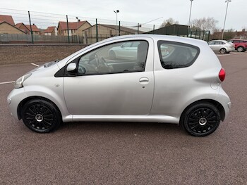 Used Toyota AYGO 2006 for sale - 77000883: Photo