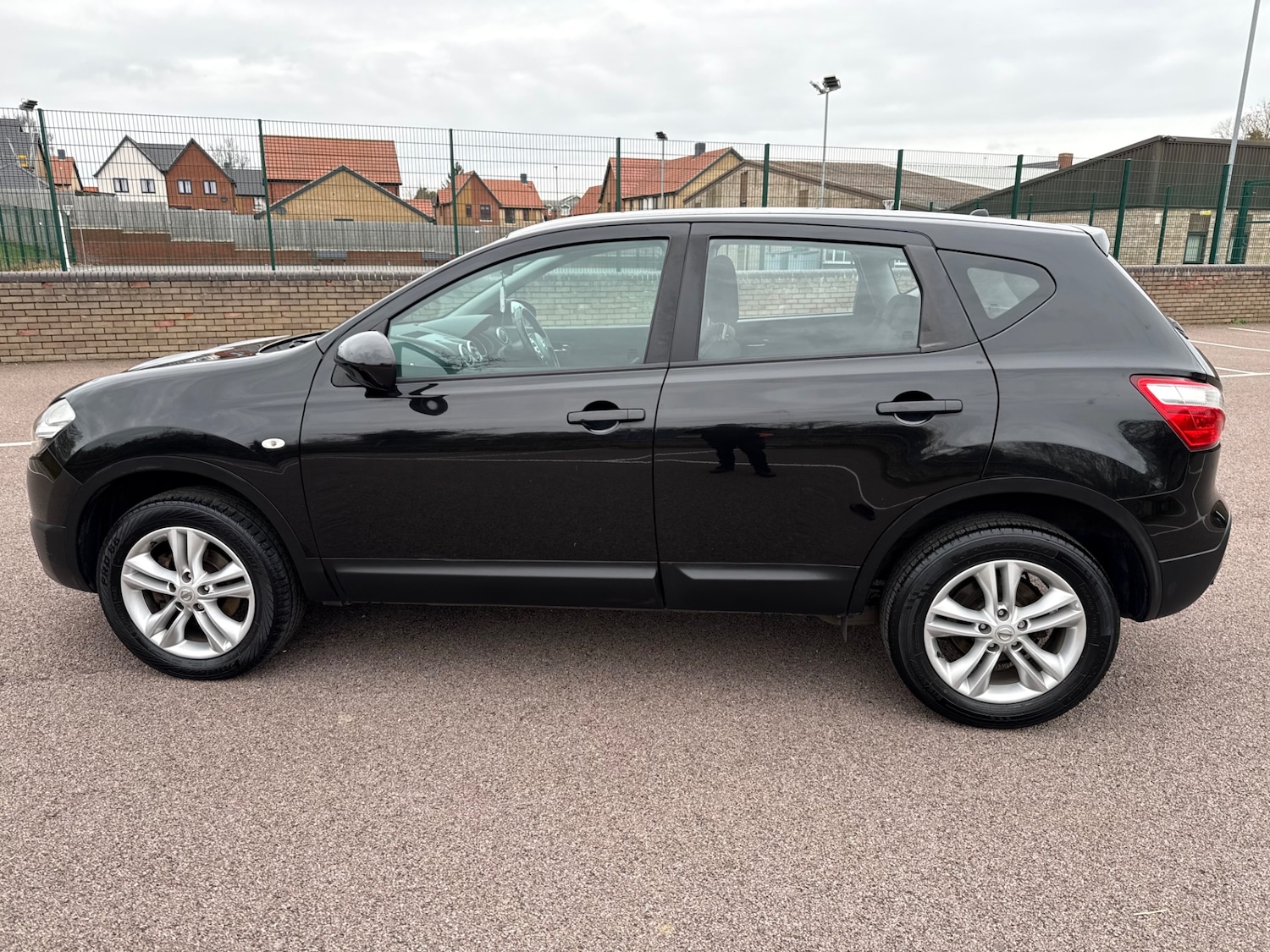 Used Nissan Qashqai 2011 for sale - 77605257: Photo 15