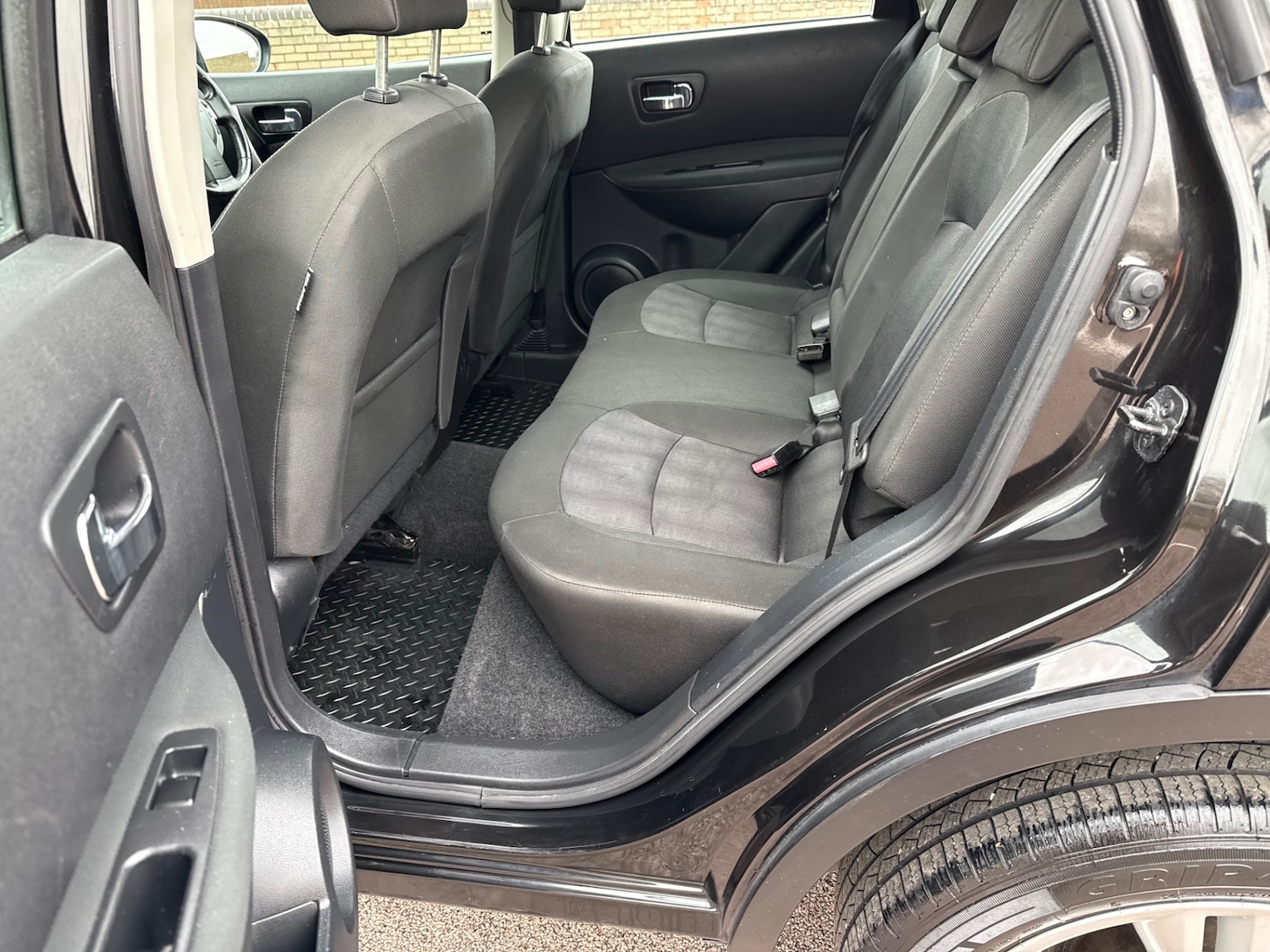 Used Nissan Qashqai 2011 for sale - 77605257: Photo 19