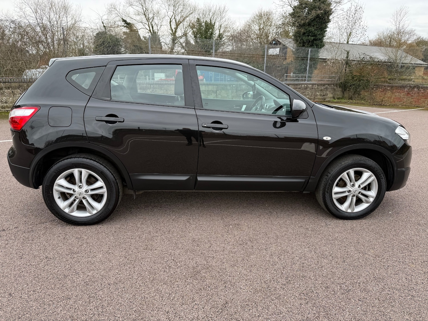 Used Nissan Qashqai 2011 for sale - 77605257: Photo 6