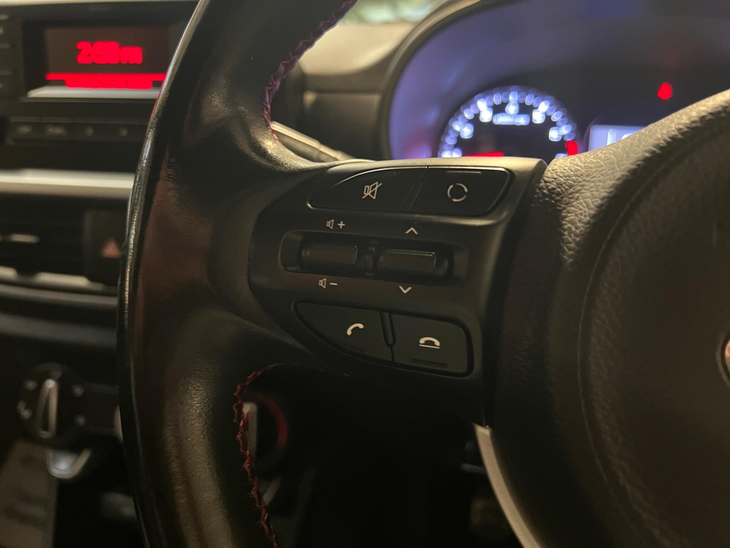 Used Kia Picanto 2017 for sale - 77190425: Photo 32