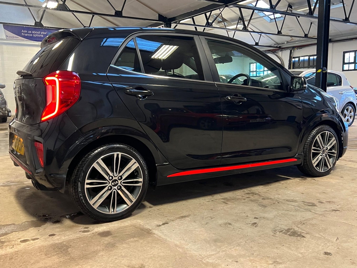 Used Kia Picanto 2017 for sale - 77190425: Photo 8