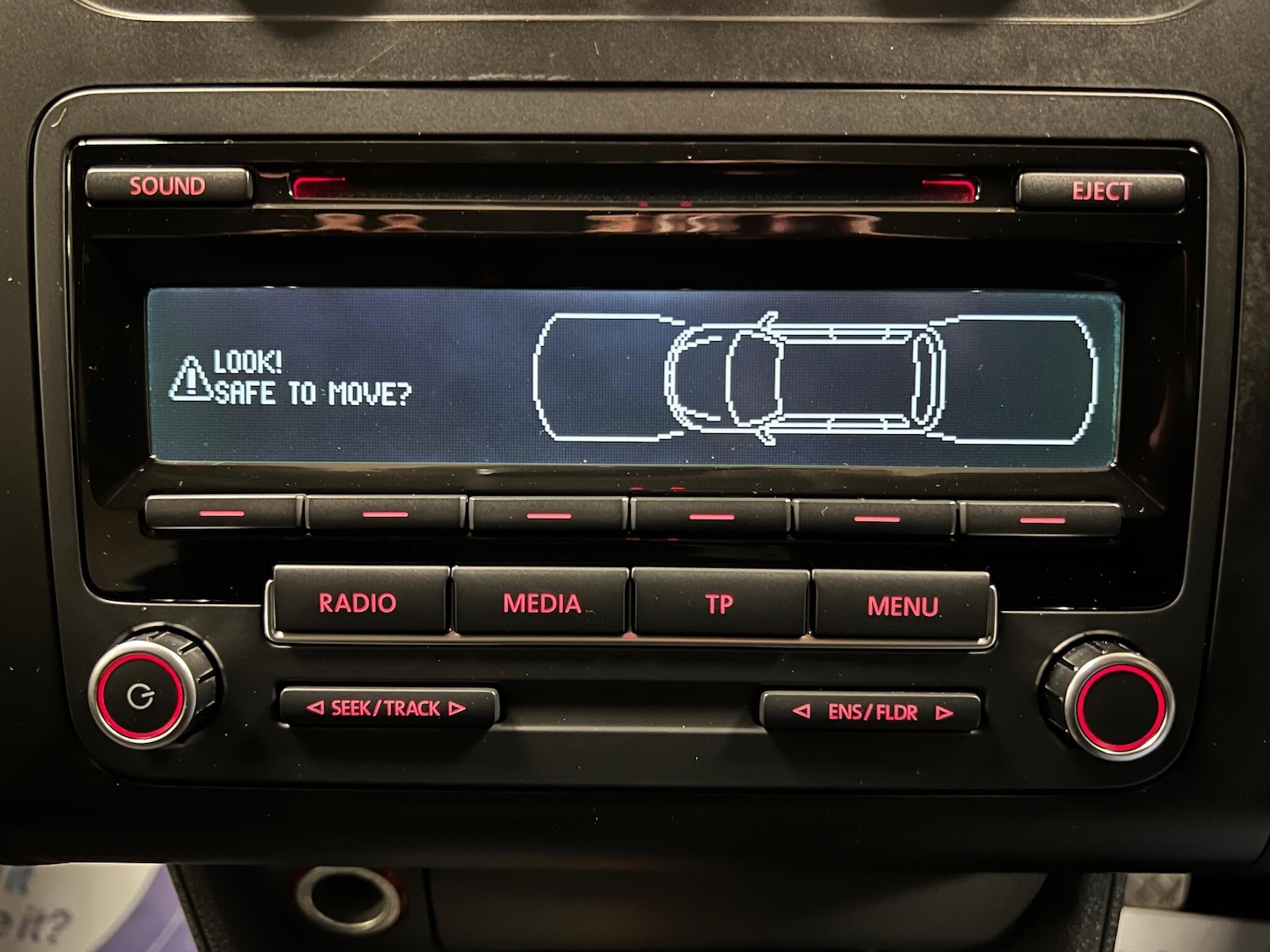 Used Volkswagen Touran 2013 for sale - 77025993: Photo 25