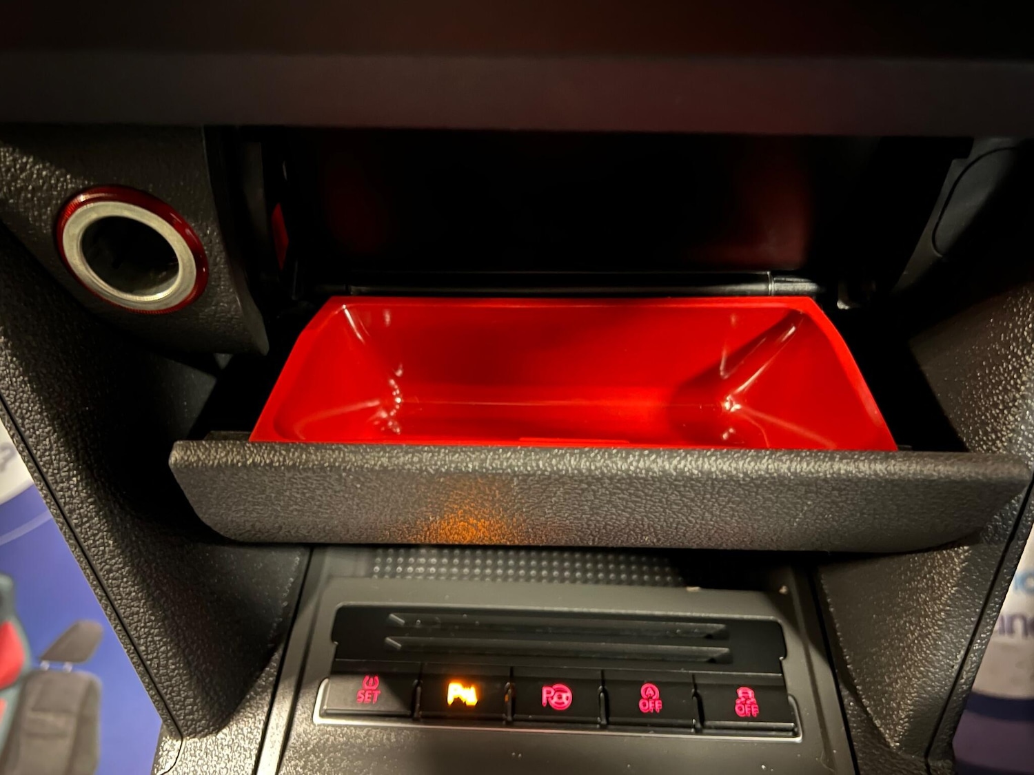 Used Volkswagen Touran 2013 for sale - 77025993: Photo 28