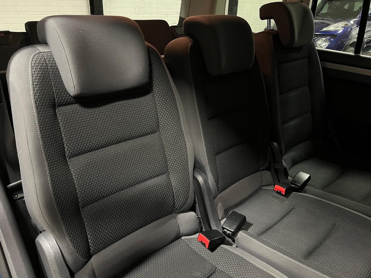 Used Volkswagen Touran 2013 for sale - 77025993: Photo 37