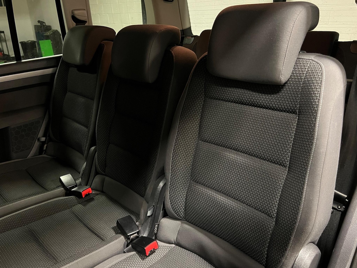 Used Volkswagen Touran 2013 for sale - 77025993: Photo 41