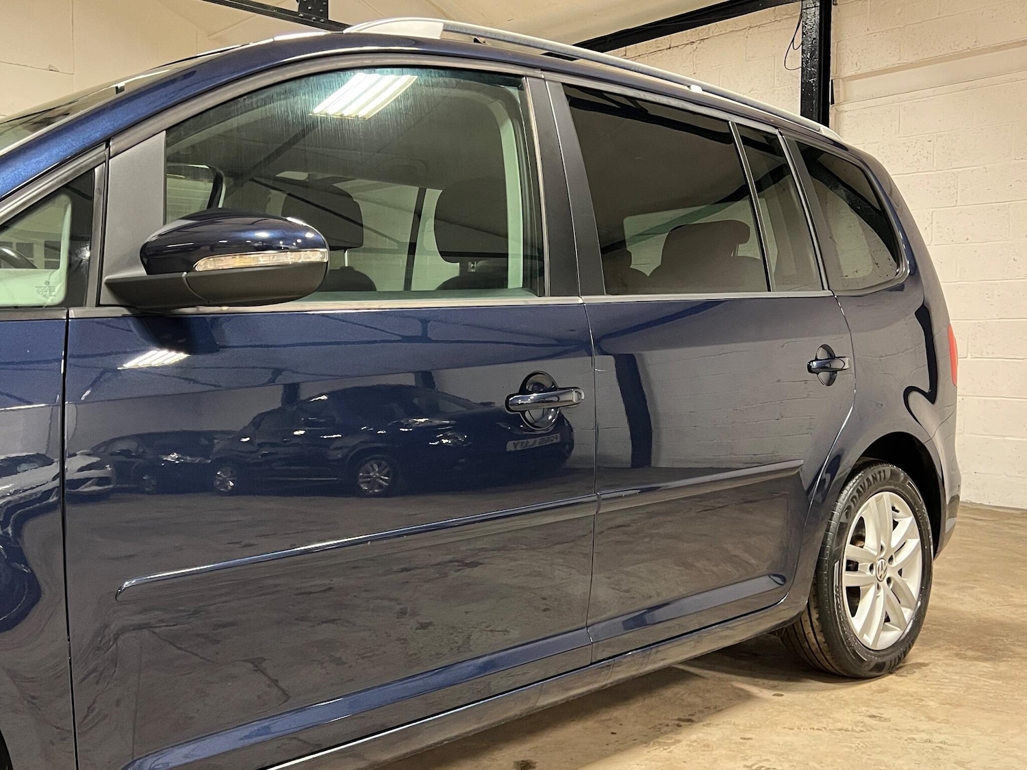 Used Volkswagen Touran 2013 for sale - 77025993: Photo 46