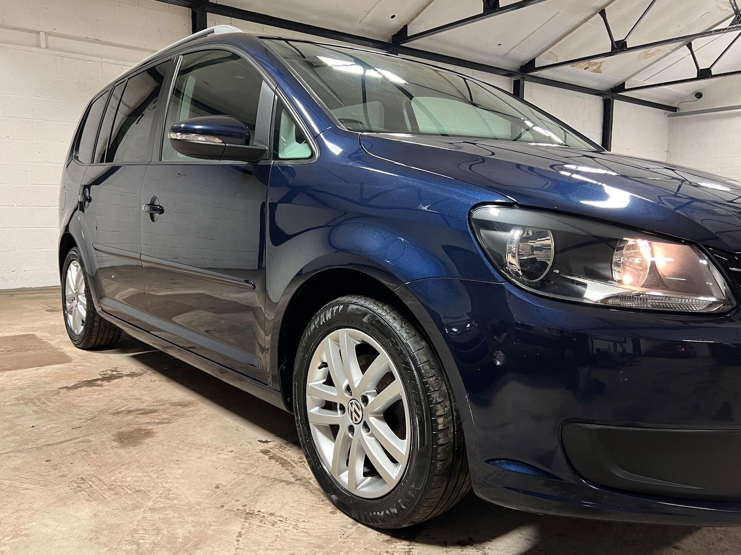 Used Volkswagen Touran 2013 for sale - 77025993: Photo 50