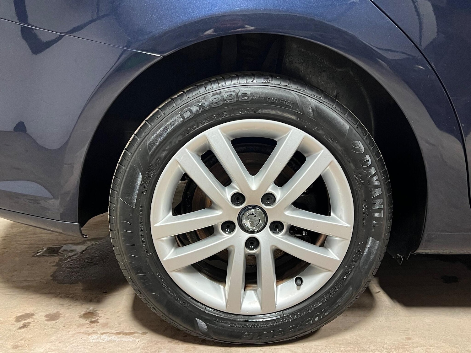 Used Volkswagen Touran 2013 for sale - 77025993: Photo 51