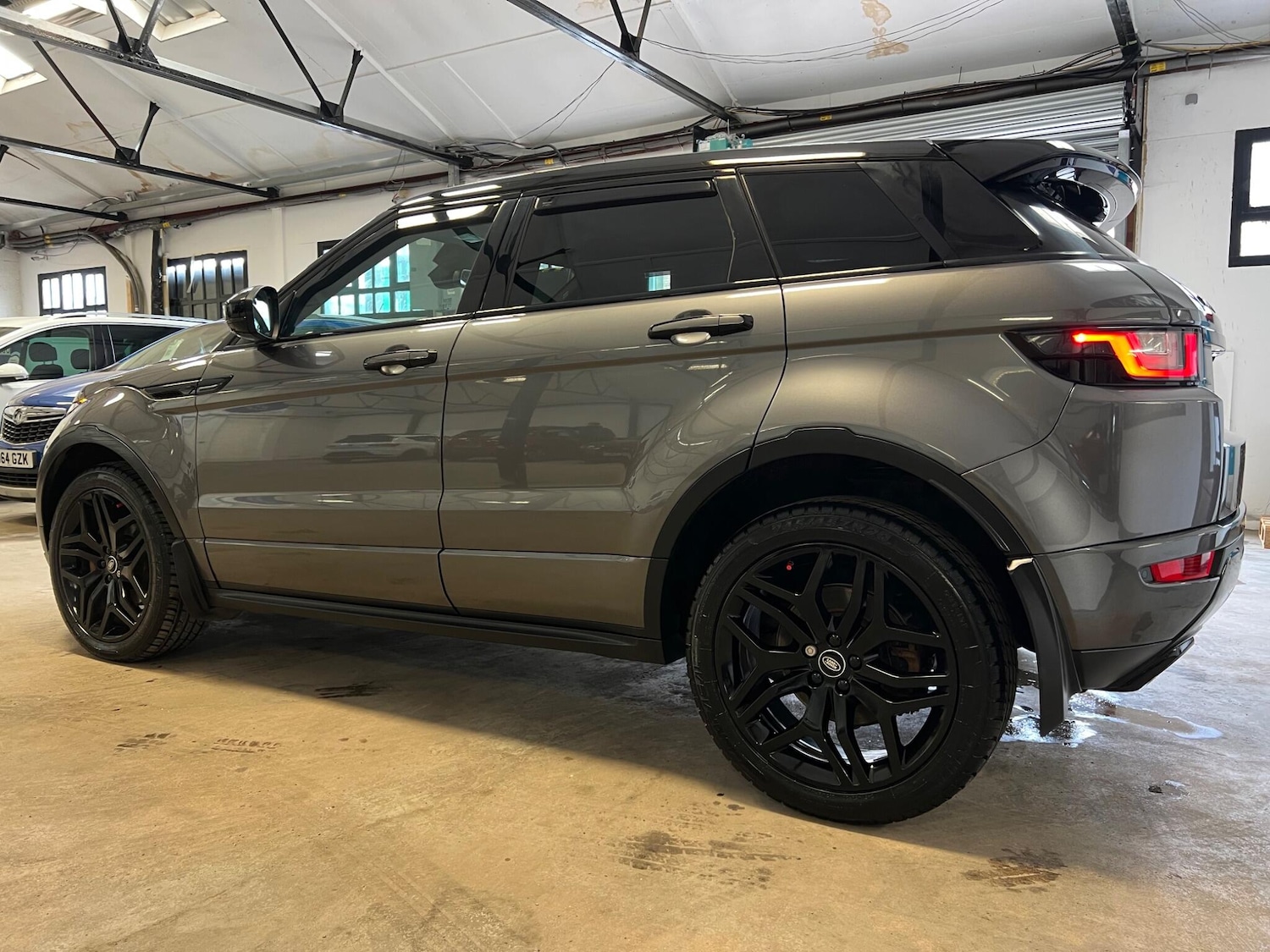 Used Land Rover Range Rover Evoque 2017 for sale - 78185364: Photo 6