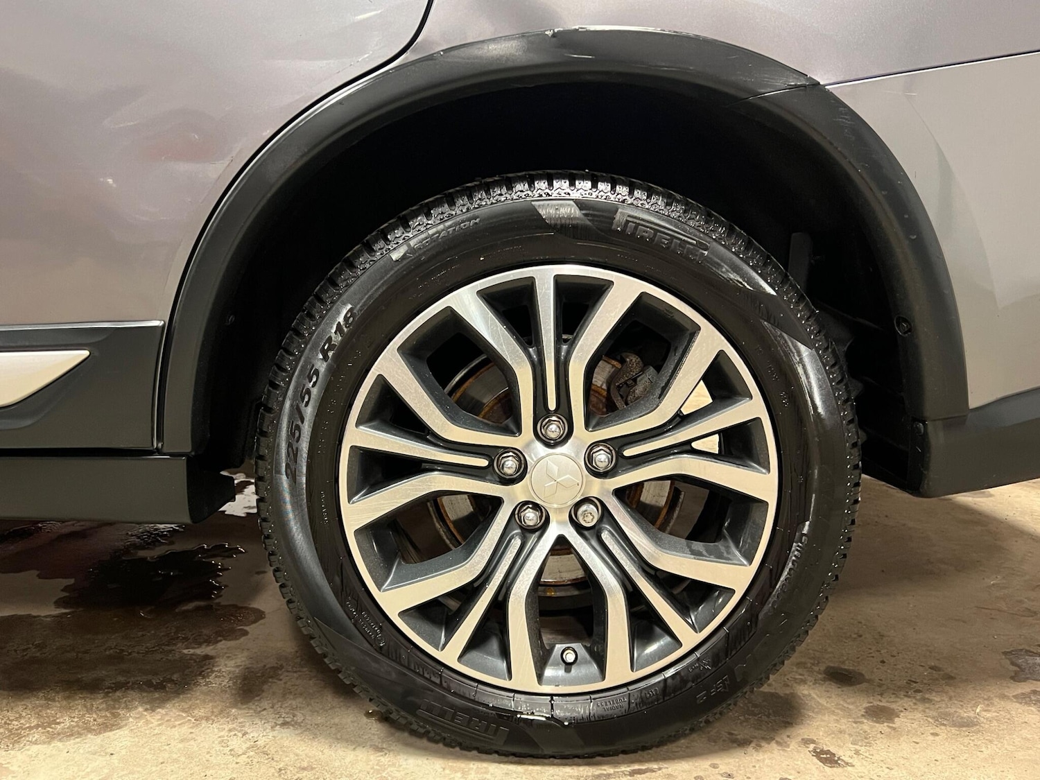 Used Mitsubishi Outlander 2018 for sale - 77411012: Photo 50