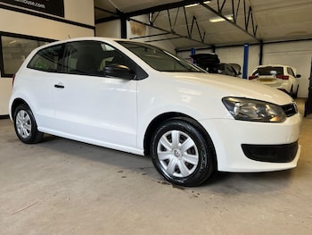 Used Volkswagen Polo 2010 for sale - 78231194: Photo