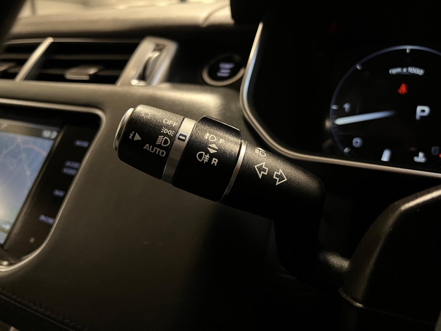 Used Land Rover Range Rover Sport 2014 for sale - 77496811: Photo 38