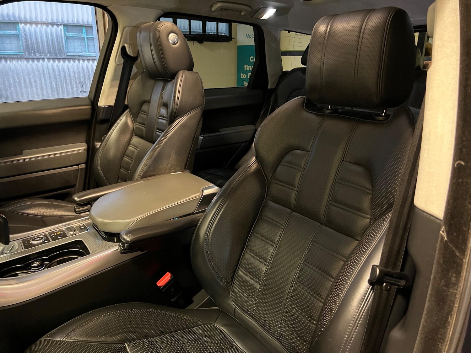 Used Land Rover Range Rover Sport 2014 for sale - 77496811: Photo 40