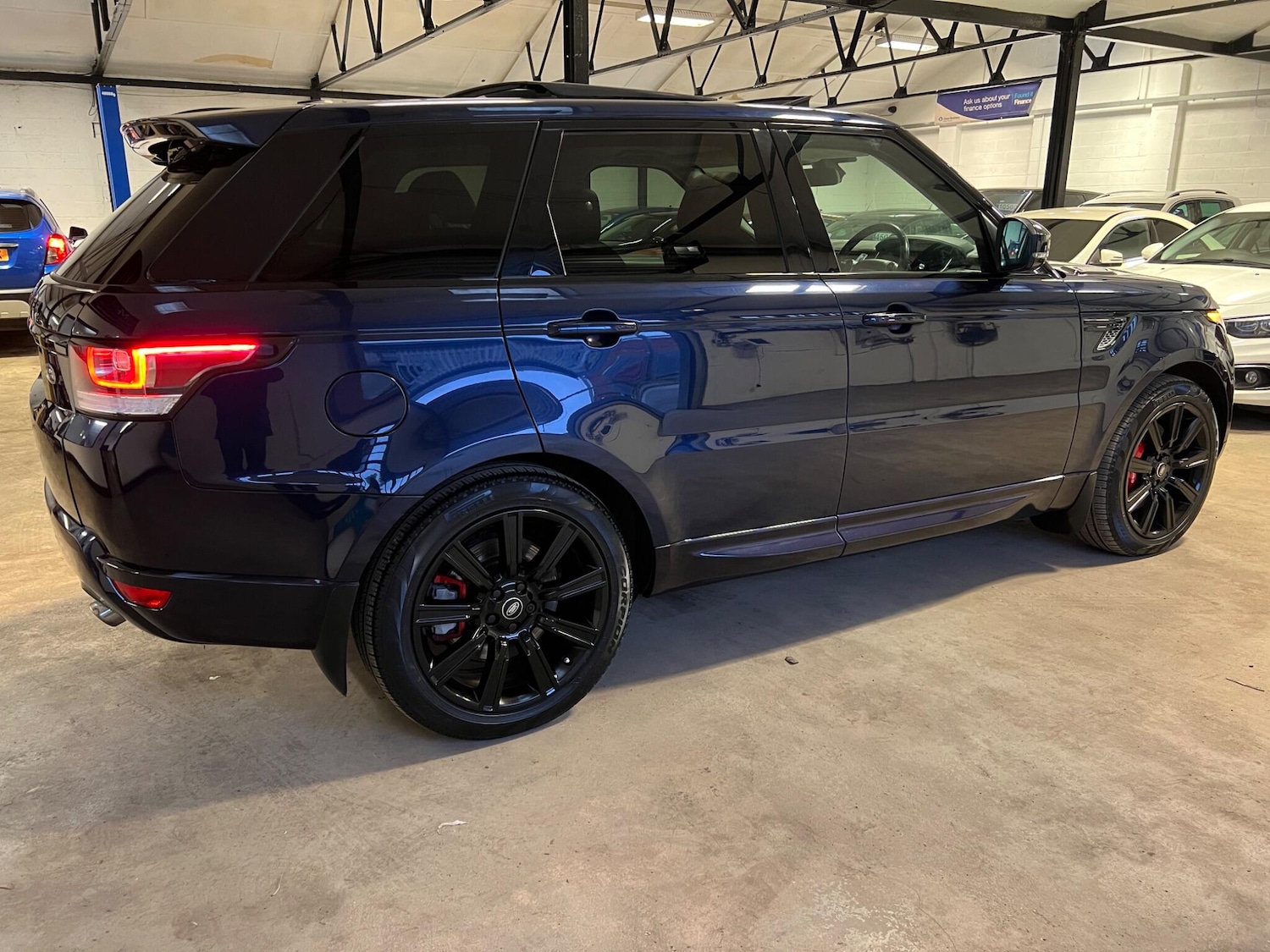 Used Land Rover Range Rover Sport 2014 for sale - 77496811: Photo 9