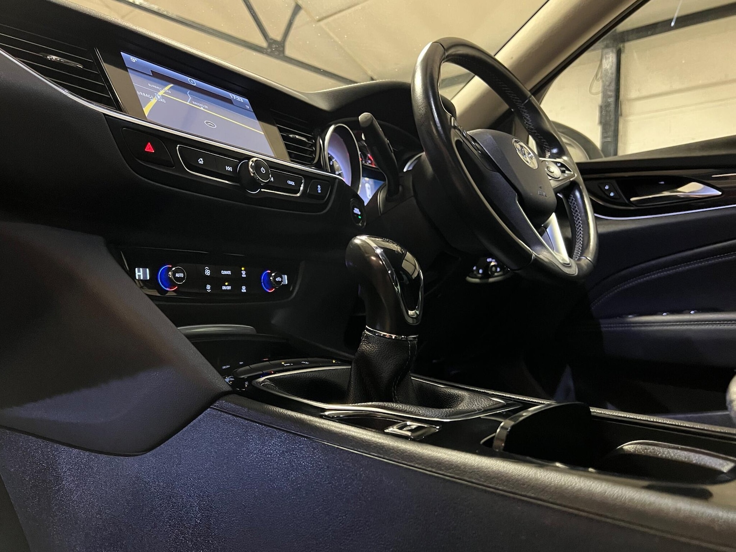 Used Vauxhall Insignia 2019 for sale - 77025996: Photo 42