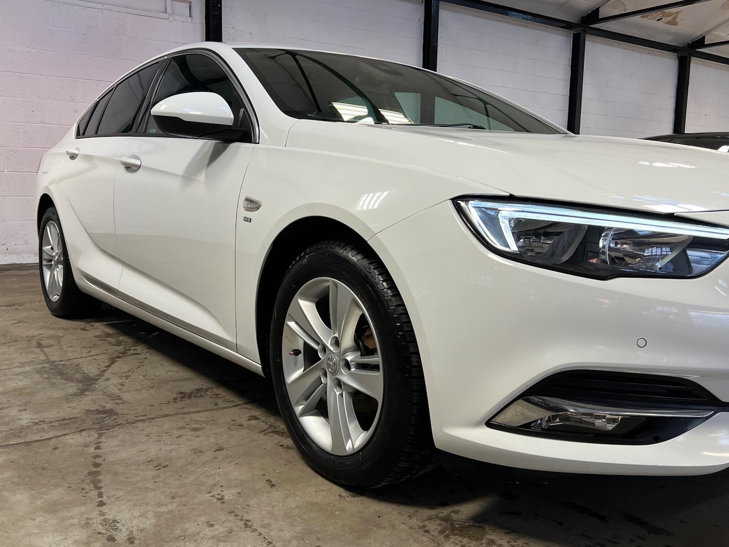 Used Vauxhall Insignia 2019 for sale - 77025996: Photo 48