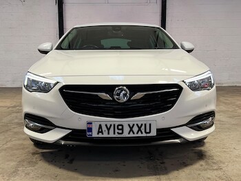 Used Vauxhall Insignia 2019 for sale - 77025996: Photo