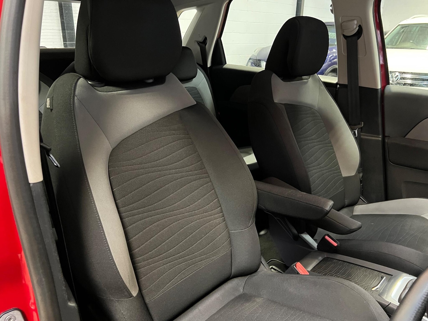 Used Citroen C4 Picasso 2014 for sale - 77025986: Photo 11