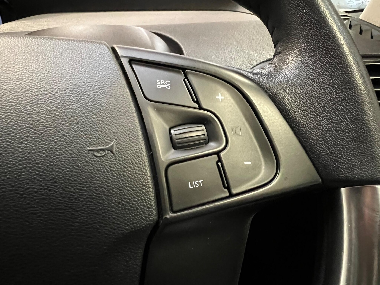 Used Citroen C4 Picasso 2014 for sale - 77025986: Photo 18