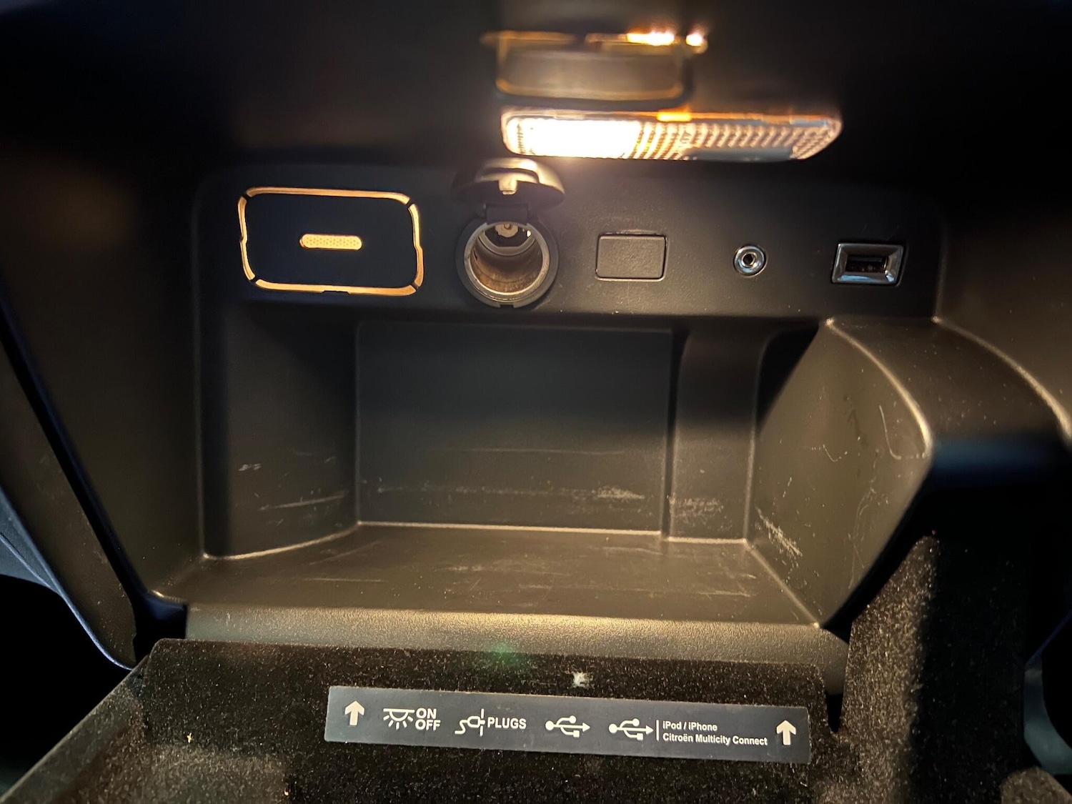 Used Citroen C4 Picasso 2014 for sale - 77025986: Photo 28