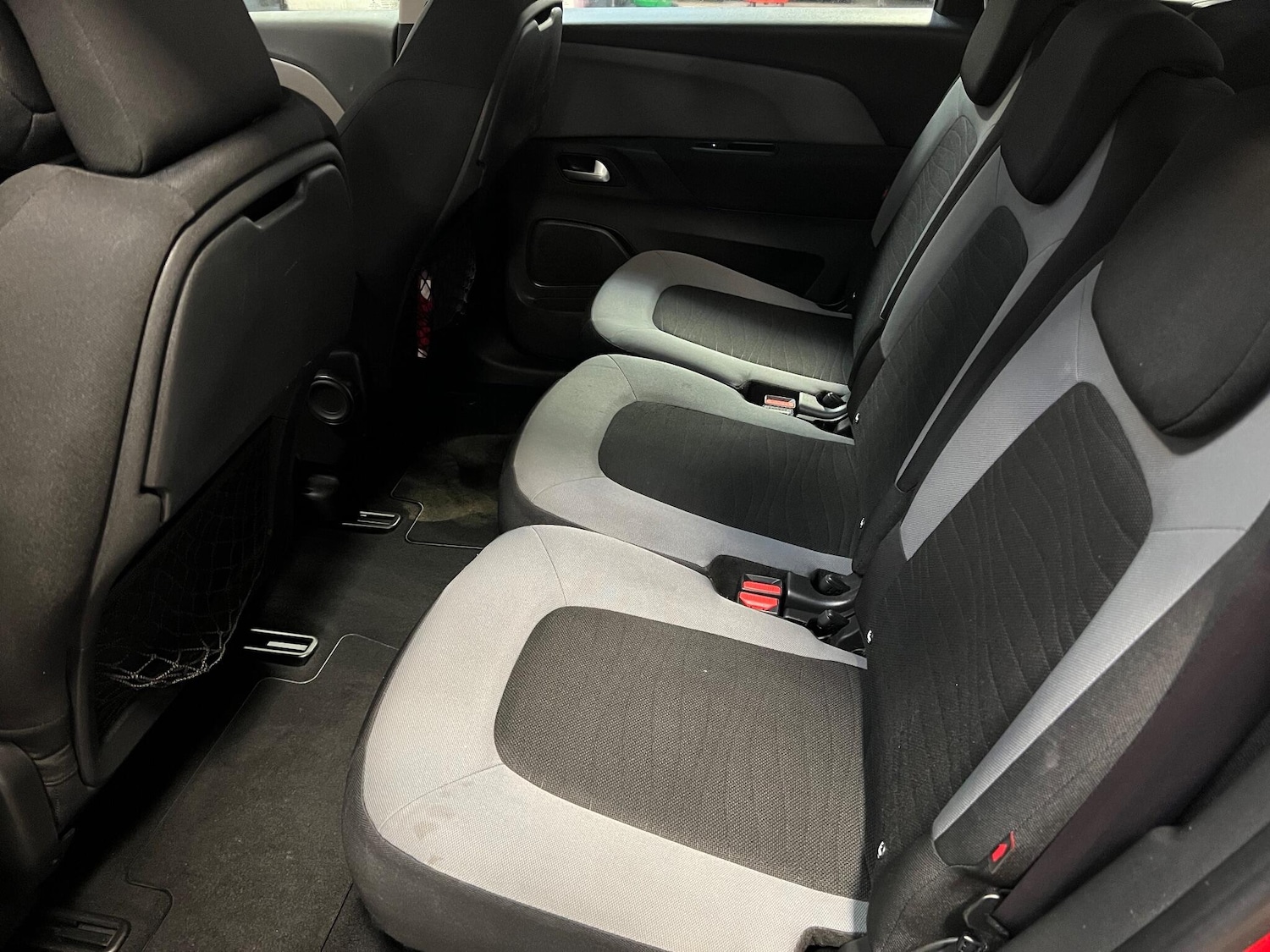 Used Citroen C4 Picasso 2014 for sale - 77025986: Photo 36