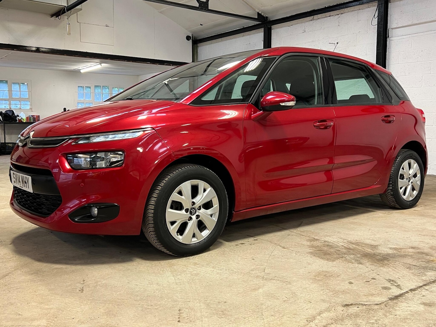 Used Citroen C4 Picasso 2014 for sale - 77025986: Photo 5