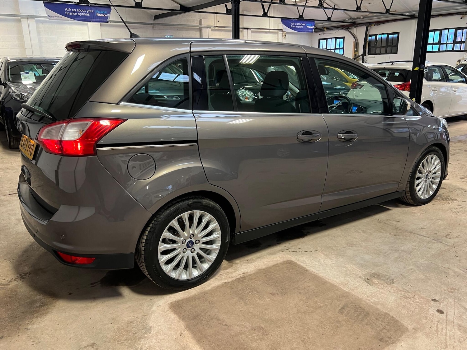 Used Ford Grand C-Max 2013 for sale - 77025992: Photo 23